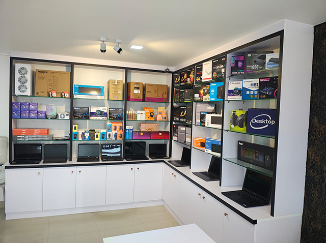 service room01